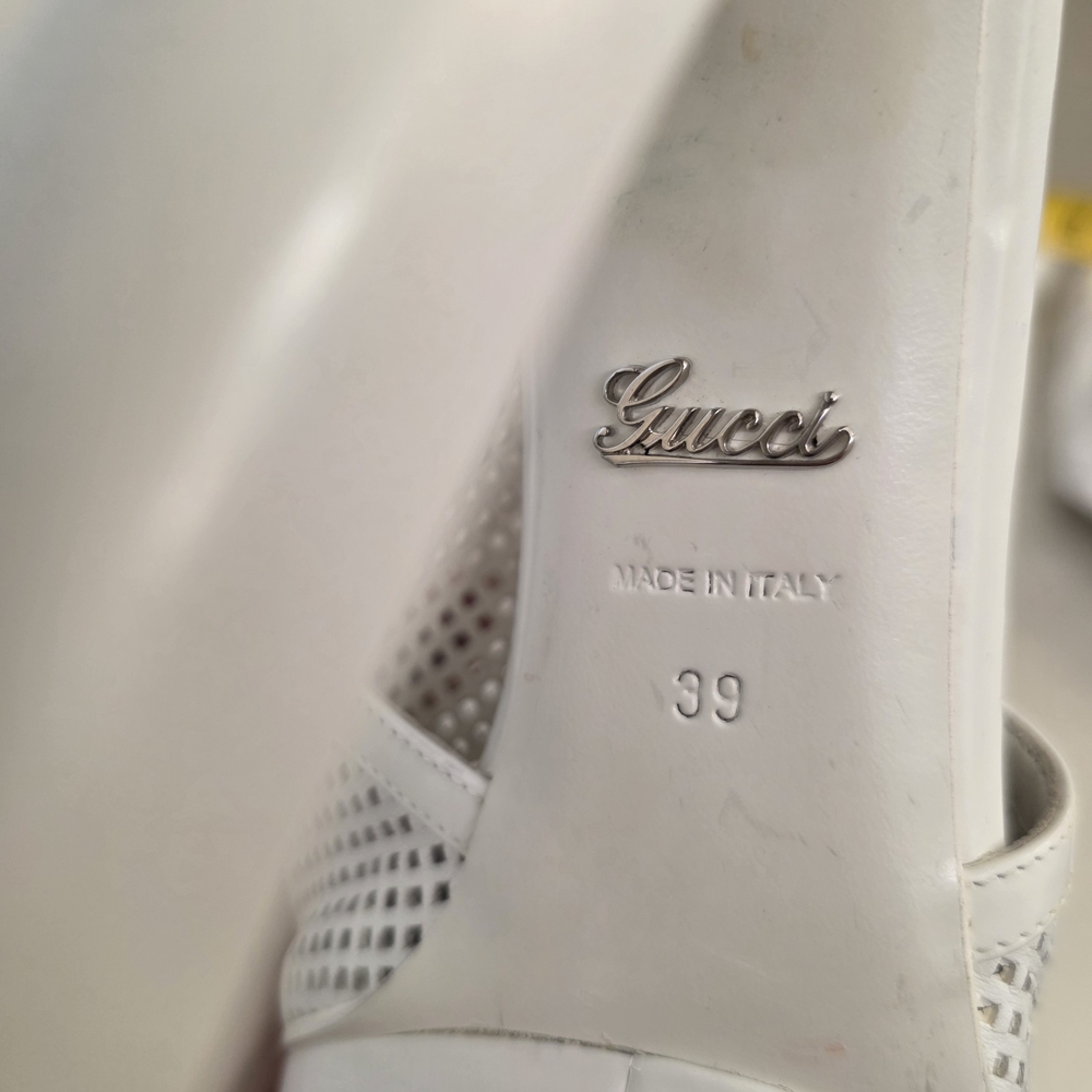 Gucci White Perforated Leather Peep-Toe Platform High Heel Ankle Booties - EU 39 - Picture 11 of 15